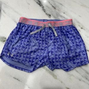 Under armour shorts purple YLG
